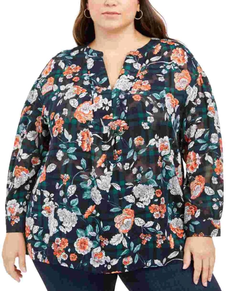 Front of a model wearing a size 1X Tommy Hilfiger Women's Plus Size Printed Split Neck Top Blue Size 1X in Blue by Tommy Hilfiger. | dia_product_style_image_id:311546